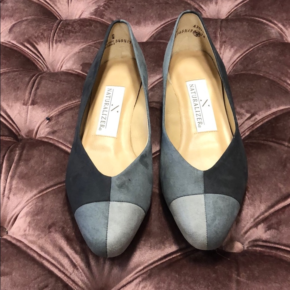 Naturalizer slip on shoes